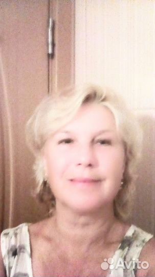 Няня сопровождающая