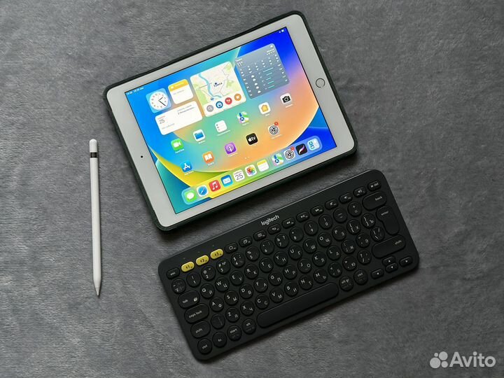 iPad 6 + Apple Pencil 1 + Keybord