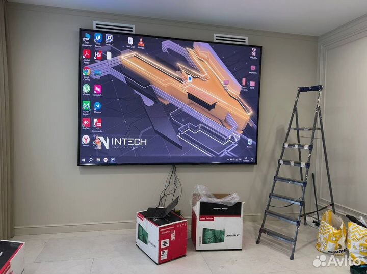 Светодиодный экран / Видеопилон / Рекламный экран