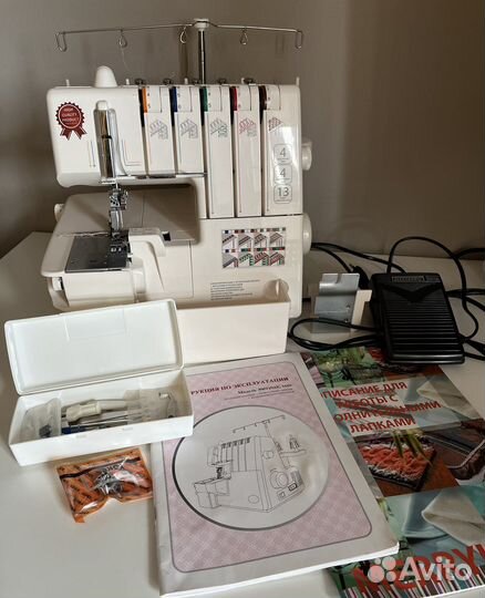 Коверлок merrylock 5000