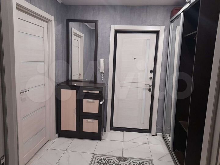 2-к. квартира, 50 м², 3/9 эт.