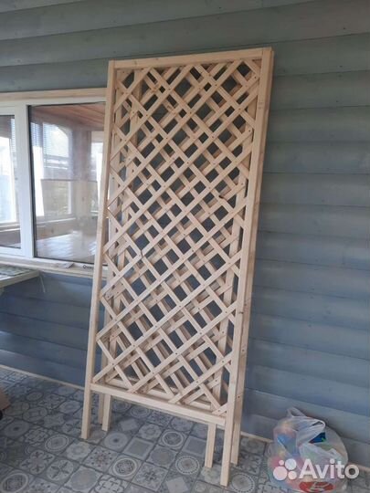 Пергола деревянная, шпалера для цветов