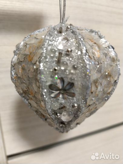 Елочные игрушки