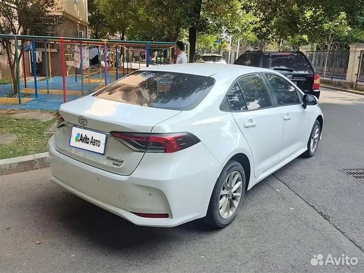 Toyota Corolla 1.2 CVT, 2021, 32 000 км