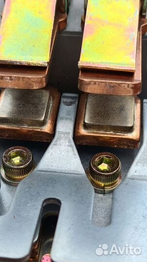 Магнитные контакторы Hyundai 440квт / 900Ампер