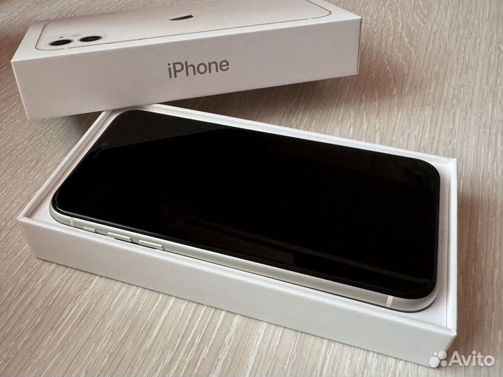 iPhone 11, 128 ГБ