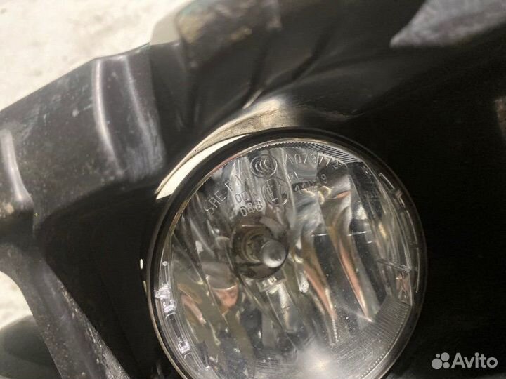 Фара противотуманная передняя левая Renault