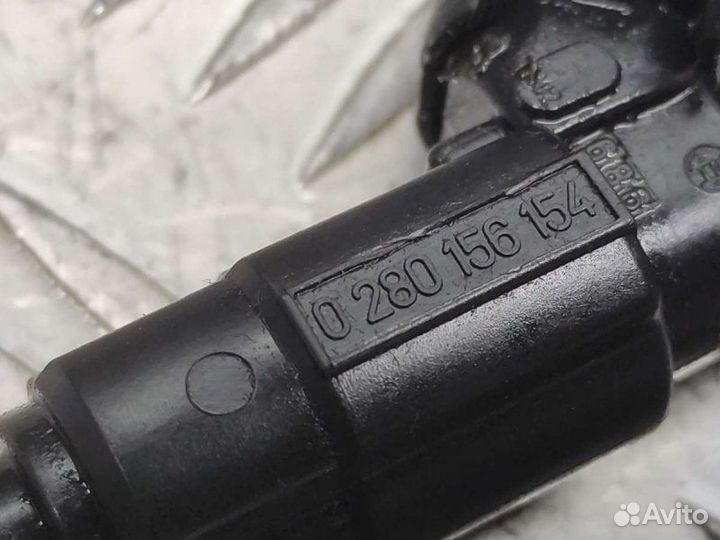 Форсунка Ford Focus 2 2.0 2006