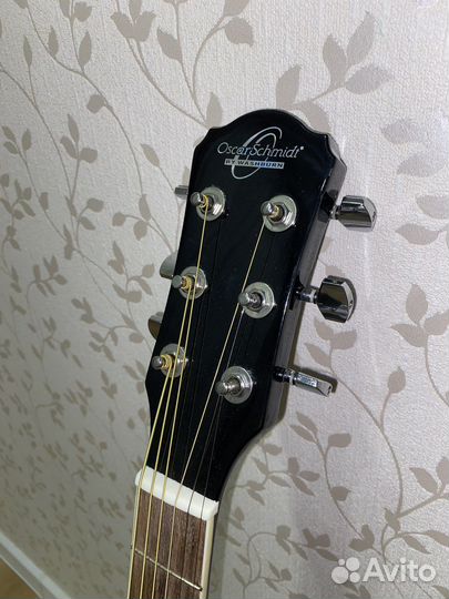 Акустическая гитара (Новая)