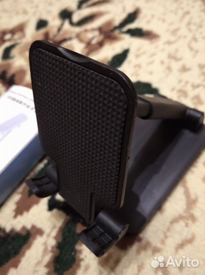 Подставка под телефон, навигатор