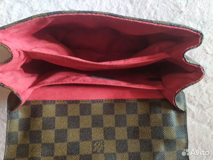 Женская сумка Louis Vuitton Pochette