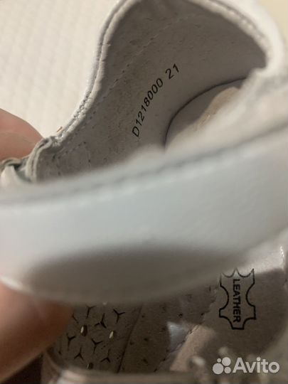 Сандалии для девочки