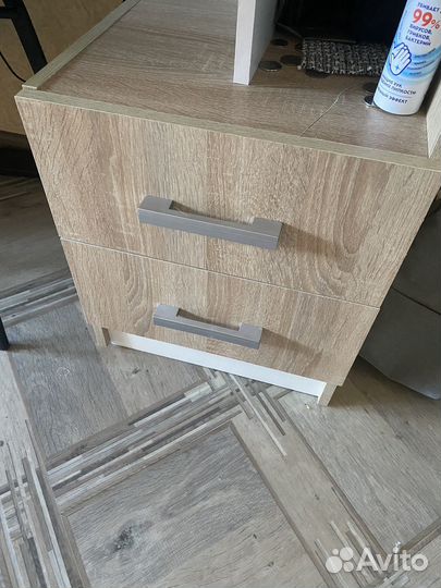 Письменный стол