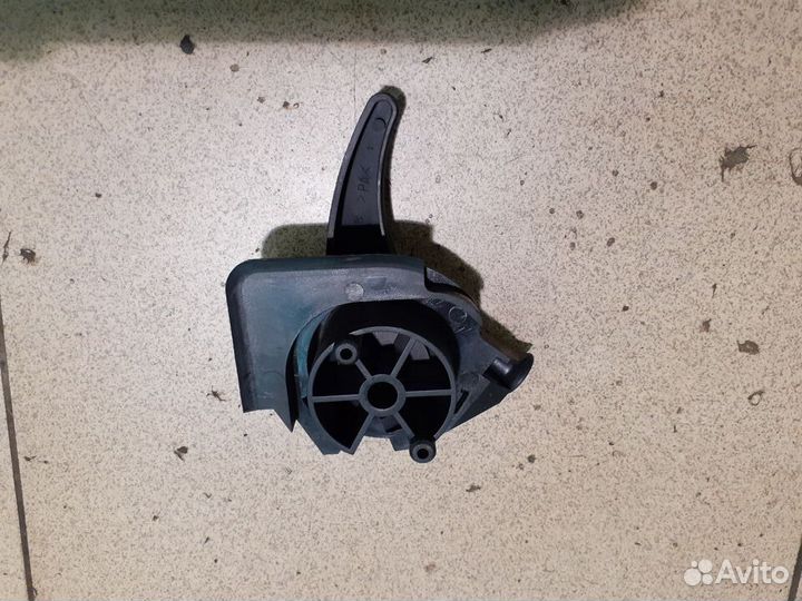 Ручка открывания капота Мерседес W140