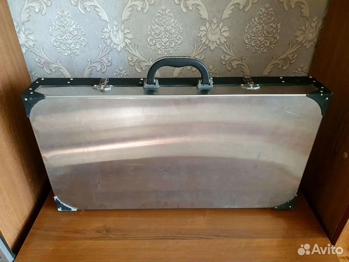 Кейс из нержавеющей стали