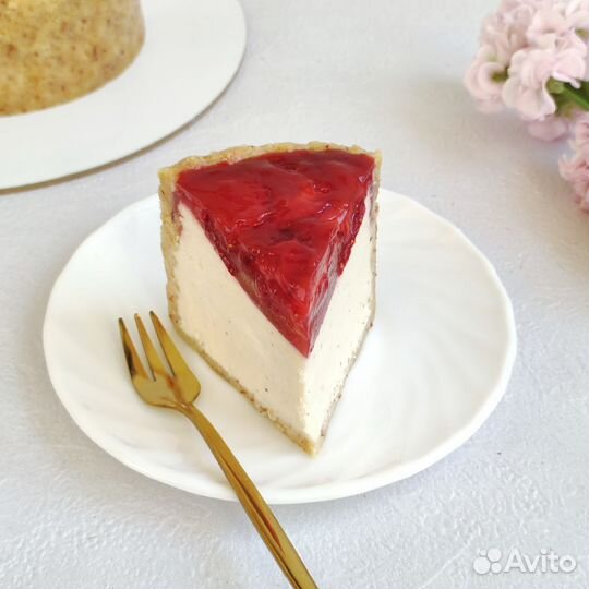 Бенто торт Ванильный Чизкейк с клубникой в подарок