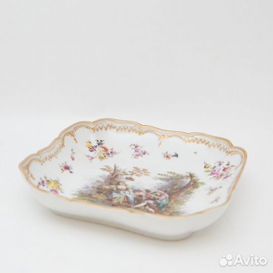 Сухарница с ручной росписью