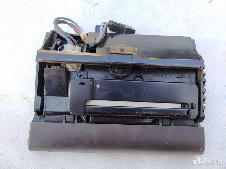 Пепельница передняя Audi A6 C5