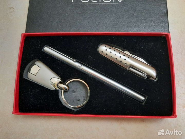 Набор подарочный: нож, ручка, брелок