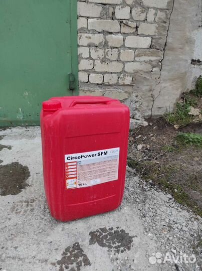 Канистры пластиковые