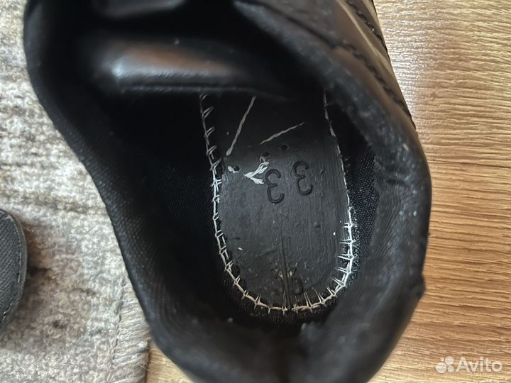 Кроссовки на мальчика 33р