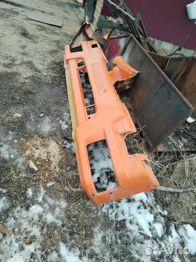 Бампер подножки камаз 65