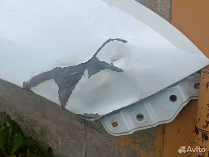 Крыло Toyota Verso оригинал 2012, правое