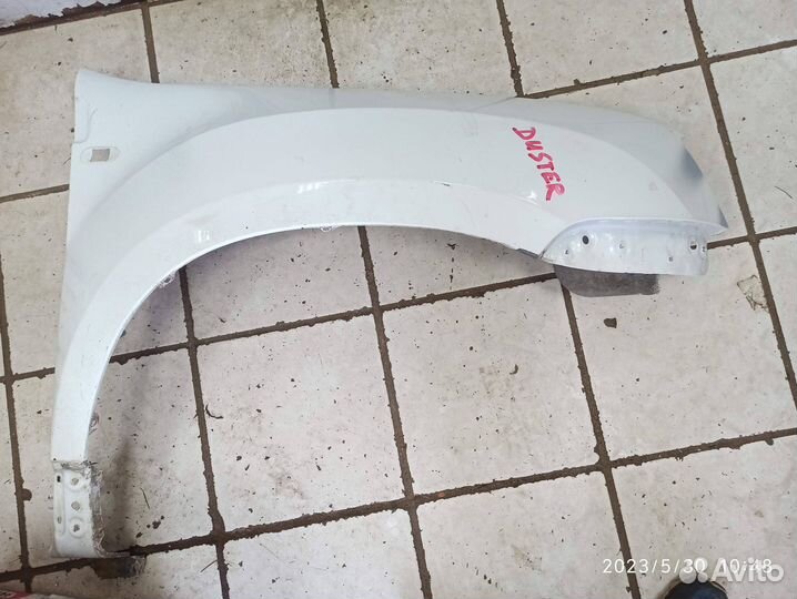 Крыло переднее правое renault duster 2010-2020