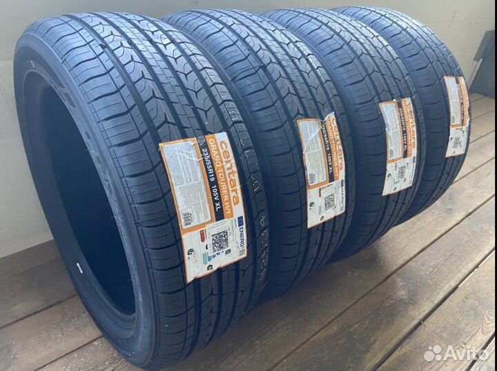Centara Grand Tourer H/T 235/55 R19 105V