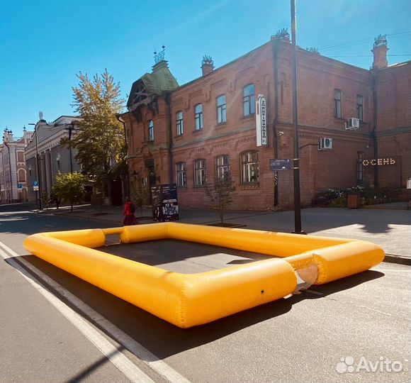 Надувное поле для игры в футбол 1х1 (панна)