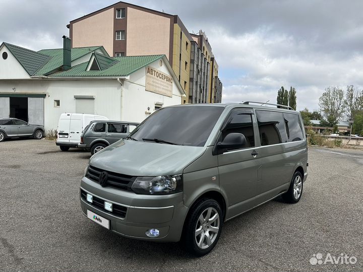 Volkswagen Transporter 2.0 МТ, 2011, 390 000 км