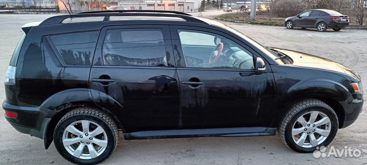 Mitsubishi Outlander 2.4 CVT, 2010, 270 000 км