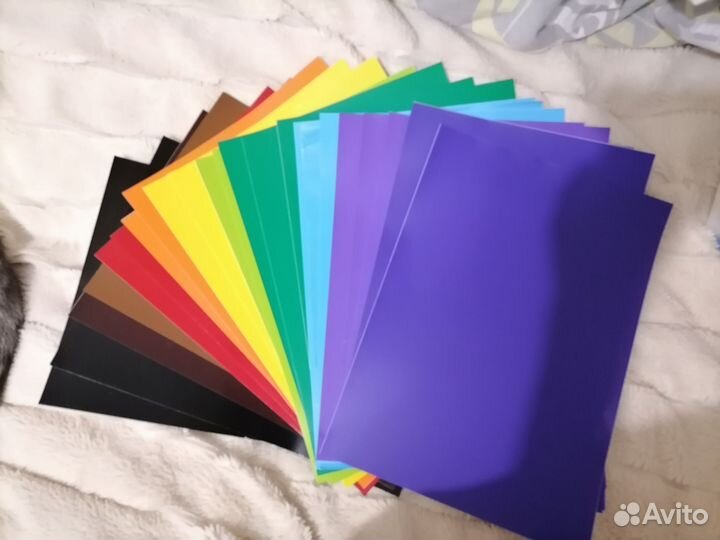 Детский набор (бум цв +цв самоклеющ.), фломастеры