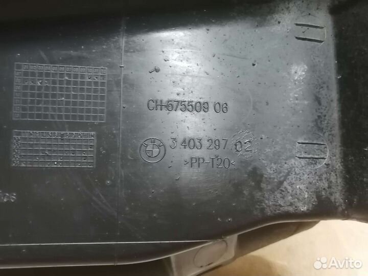 Левый Пыльник BMW e83