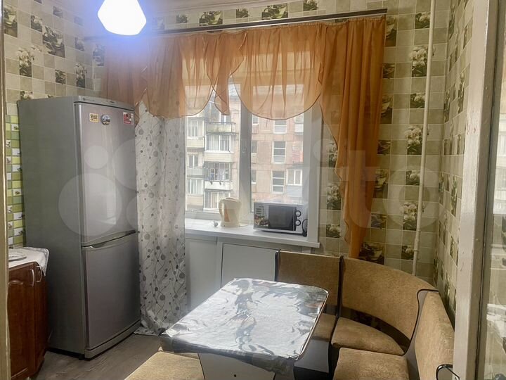1-к. квартира, 43 м², 4/5 эт.