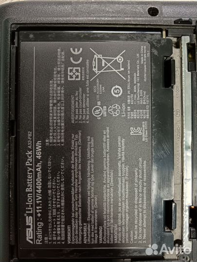 Ноутбук asus