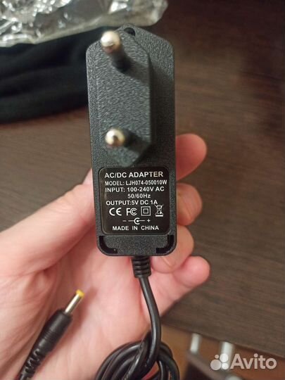 Адаптер зарядное устройство блок питания 5v 1A