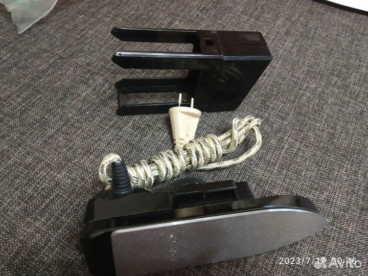 Советский электрический утюг