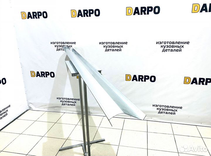 Пороги для Mazda MPV 1999-2006 (LW)