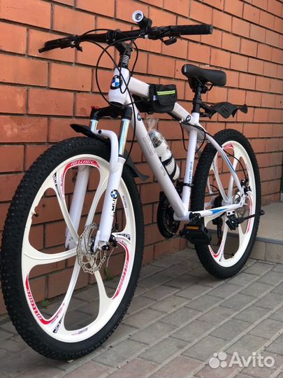 Велосипед на литых дисках