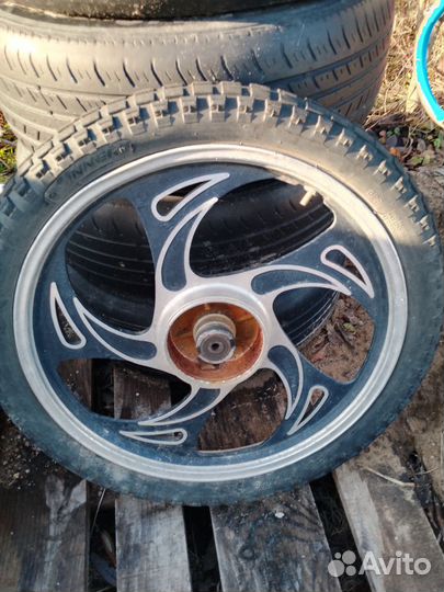 Калесо на альфу передние в зборе