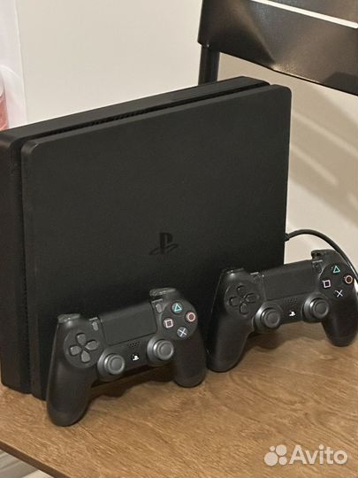 Sony playstation 4 Slim 500Gb+2 геймпада