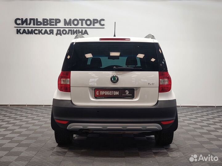 Skoda Yeti 1.2 AMT, 2011, 216 000 км