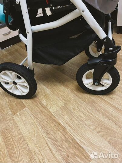 Коляска 2 в 1 berta торг уместен