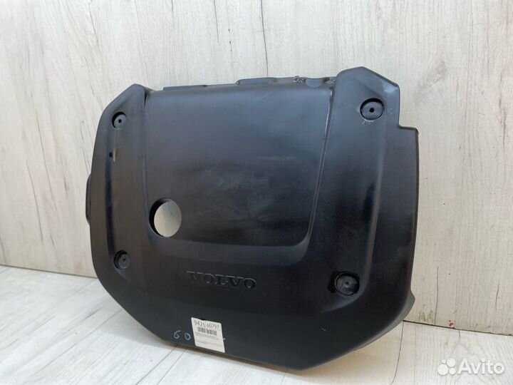 Декоративная крышка двигателя Volvo V90 5AA-PB420T