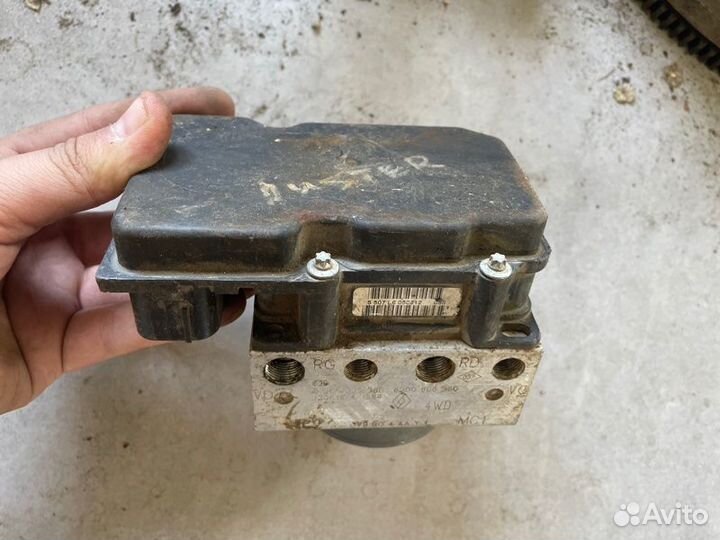 Блок ABS Renault Duster