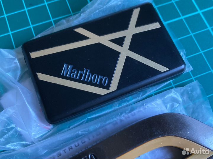 Зажигалки Marlboro. Набором
