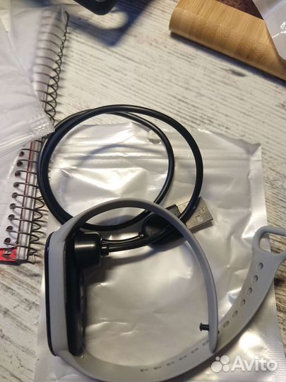 Зарядка для Mi band 5 и mi Band 6