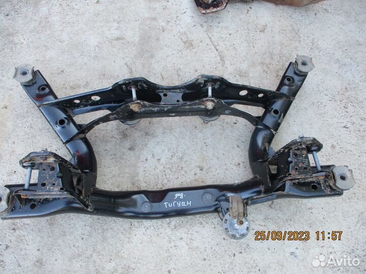 Задняя балка Фольксваген Тигуан 2011-2016