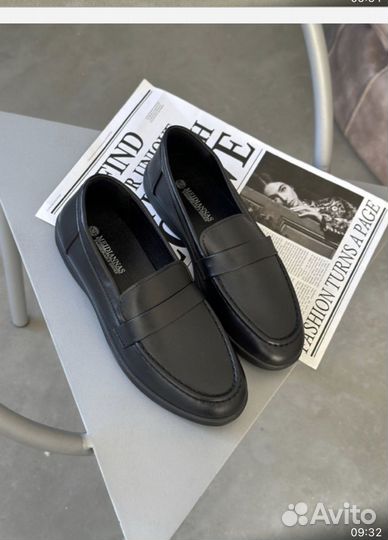 Лоферы женские